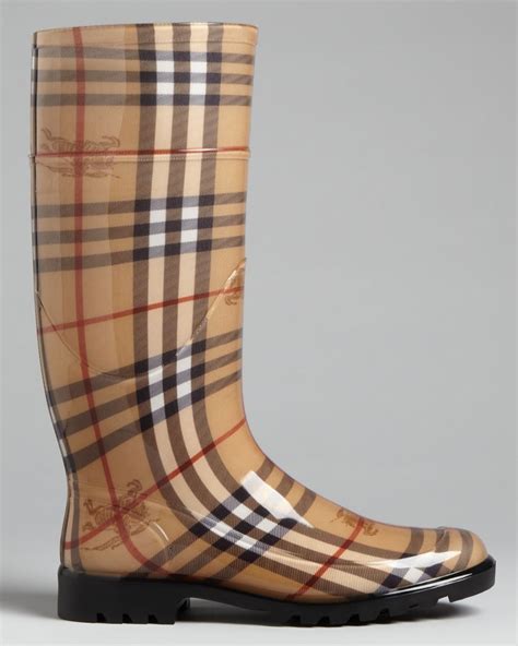 burberry rain boots.|burberry haymarket rain boots.